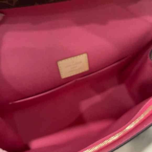 🚫SOLD🚫 - Picture 10 of 16